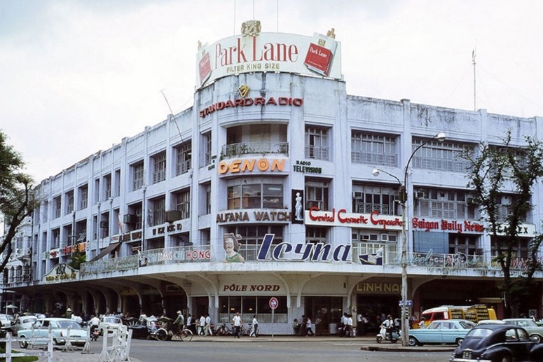 Quảng cáo Leyna tại Thương xá TAX năm 1965
