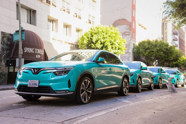 Dịch vụ taxi điện của ông Phạm Nhật Vượng chính thức có mặt tại Mỹ, sử dụng 100% xe VinFast VF 8 ảnh 1 Dịch vụ taxi điện của ông Phạm Nhật Vượng chính thức có mặt tại Mỹ - Ảnh 1.