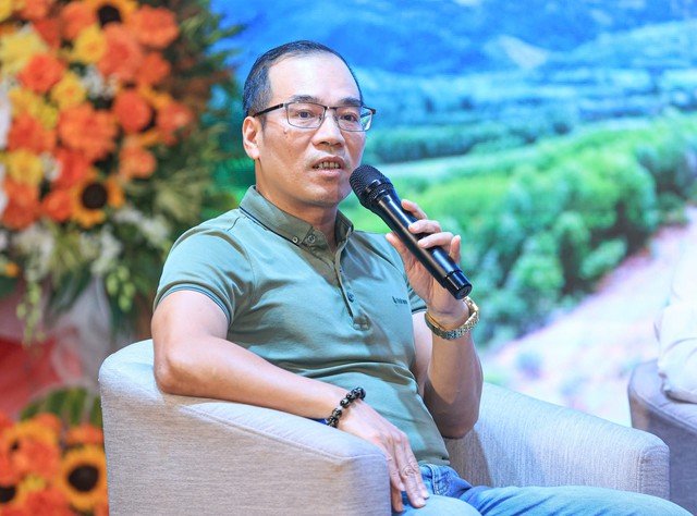 Giá nhân công xây dựng chạm mức 1 triệu đồng/công, doanh nghiệp chấp nhận trả lương trước 3 tháng để giữ người - Ảnh 3.