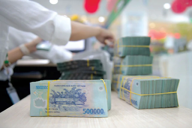 Lãi suất thả nổi lên 14-16%/năm: Chuyên gia chỉ rõ thời điểm cần tính chuyện bán tài sản ảnh 2 Lãi suất thả nổi lên 14-16%/năm: Chuyên gia chỉ rõ thời điểm cần tính chuyện bán tài sản - Ảnh 2.