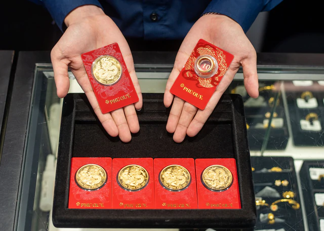 Giá vàng thoát khỏi mốc thấp nhất trong tuần ảnh 1 Giá vàng thoát khỏi mốc thấp nhất trong tuần - Ảnh 1.