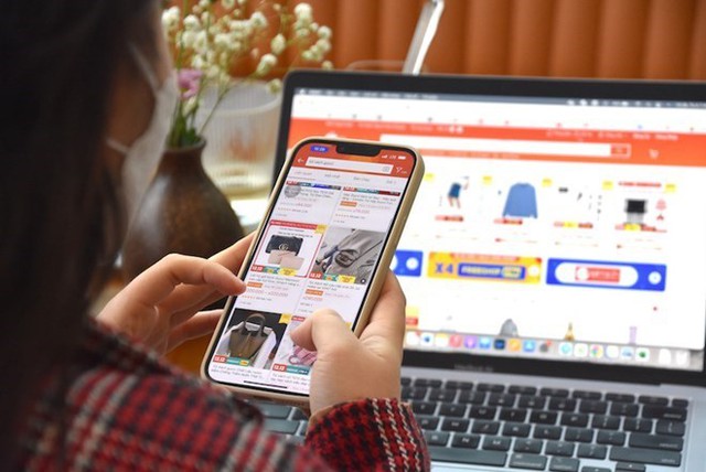 Shopee 30 ngày qua: Doanh thu giảm gần 603 tỷ đồng, số sản phẩm có đơn giảm 12-13%, chuyện gì đang xảy ra? - Ảnh 3.